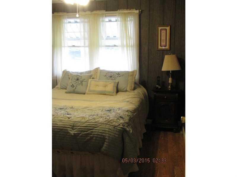 3303 Heights Road Aliquippa, PA 15001 - Photo 15 of 21 Bedroom. 1st floor
