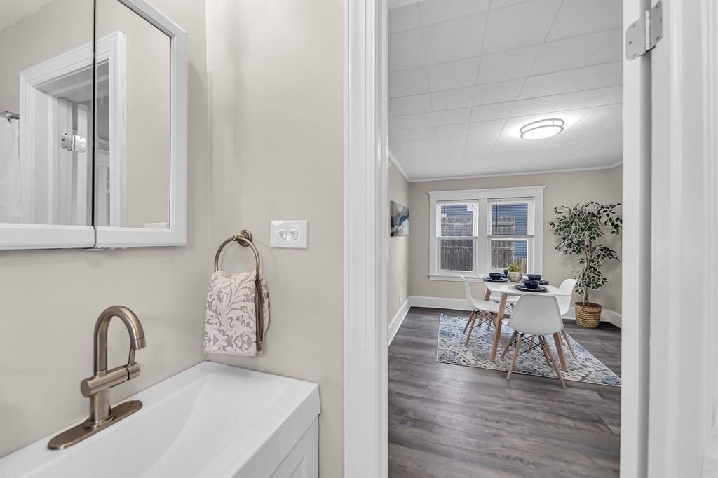 44 Ina Street Springfield, MA 01109 - Photo 21 of 34 Gallery Image 21