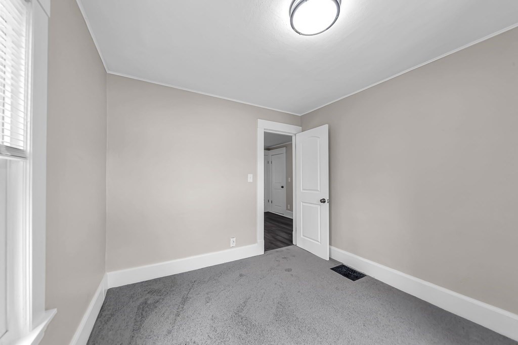 44 Ina Street Springfield, MA 01109 - Photo 26 of 34 Gallery Image 26