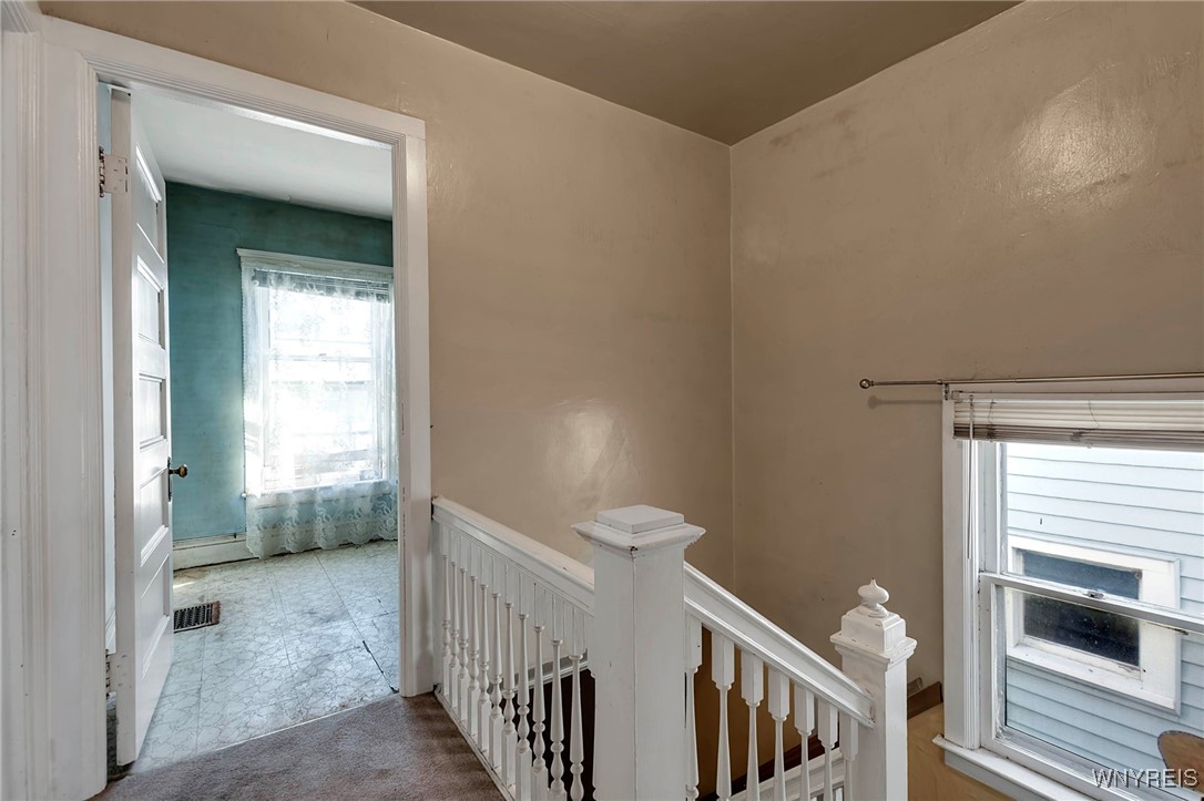 34 Riverside Avenue Buffalo, NY 14207 - Photo 24 of 39