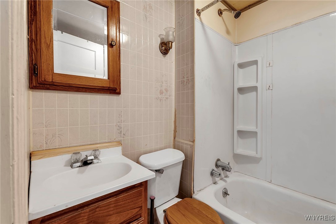 34 Riverside Avenue Buffalo, NY 14207 - Photo 34 of 39