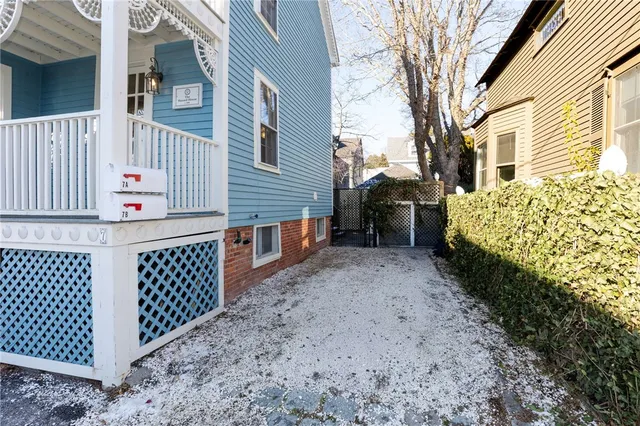 $1,095,000 | 7 Cozzens Court, Newport, RI 02840