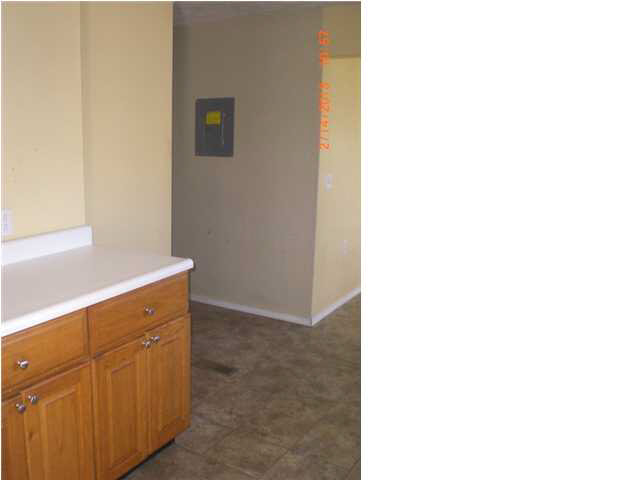 1112 St George Road Evansville, IN 47711 - Photo 5 of 8