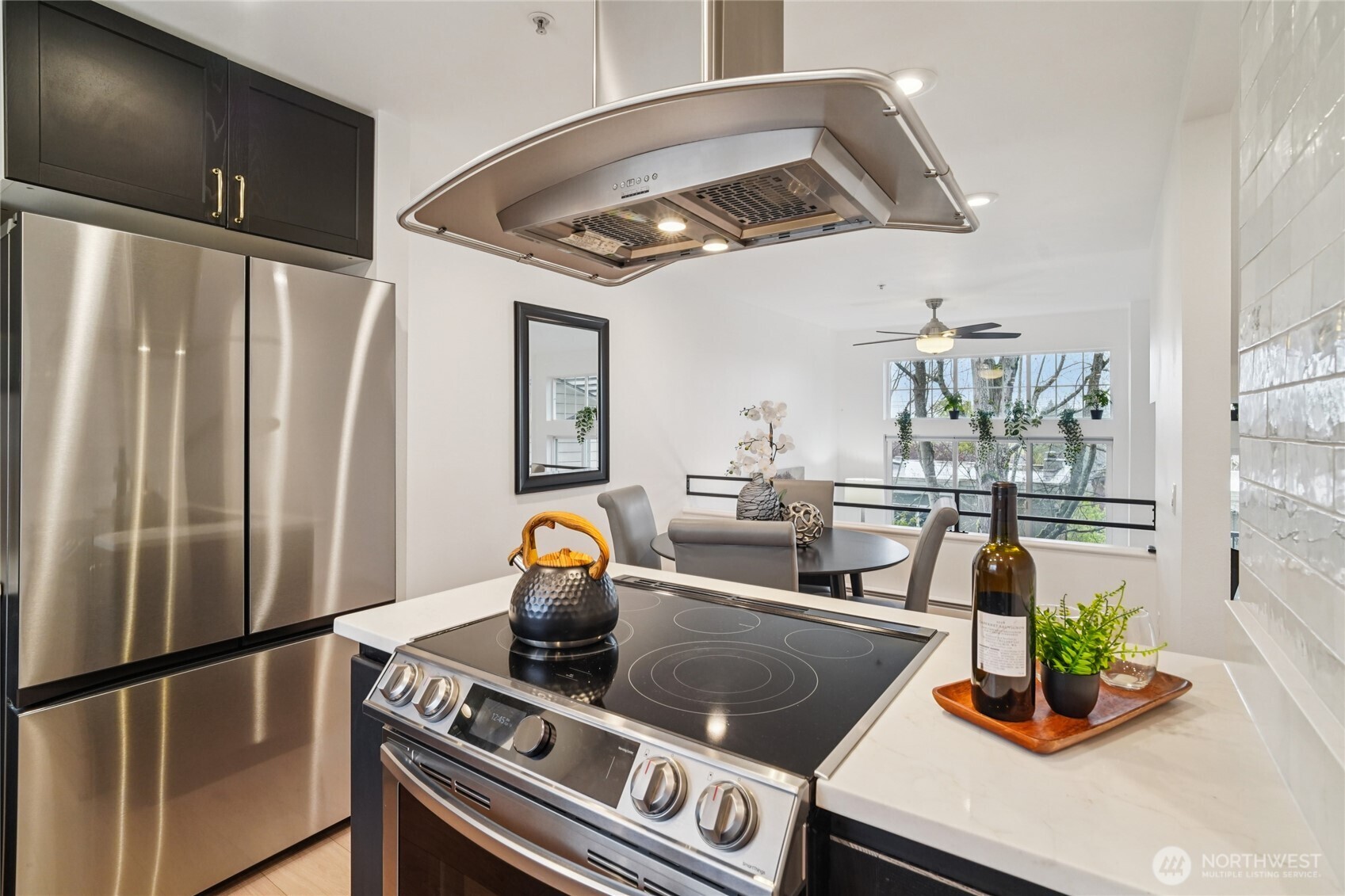 127 25th Avenue East, Unit B Seattle, WA 98112 - Photo 15 of 40