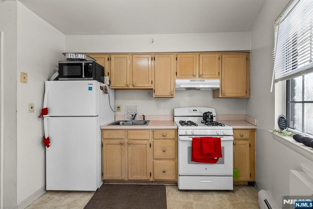 5306 Christopher Street Ramsey, NJ 07446 - Photo 9 of 27