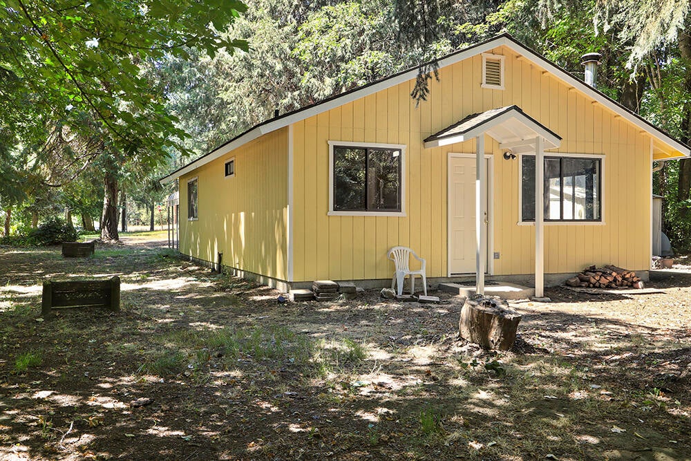 100 Browns Road Williams, OR 97544 - Photo 24 of 49 26