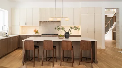 $3,988,000 | 365 Charles River Street, Needham, MA 02492