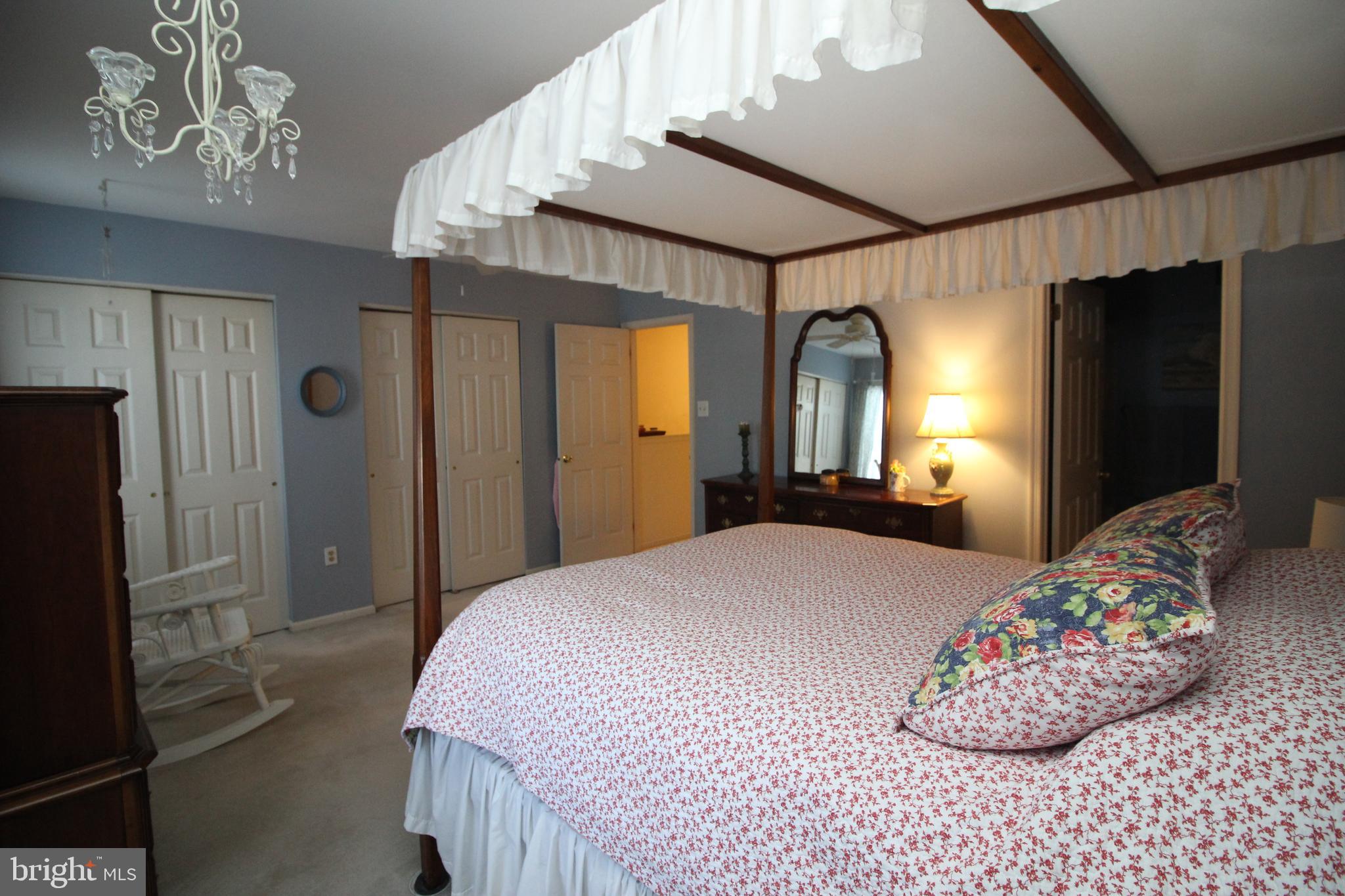 603 Seminole Gardens Ambler, PA 19002 - Photo 16 of 28