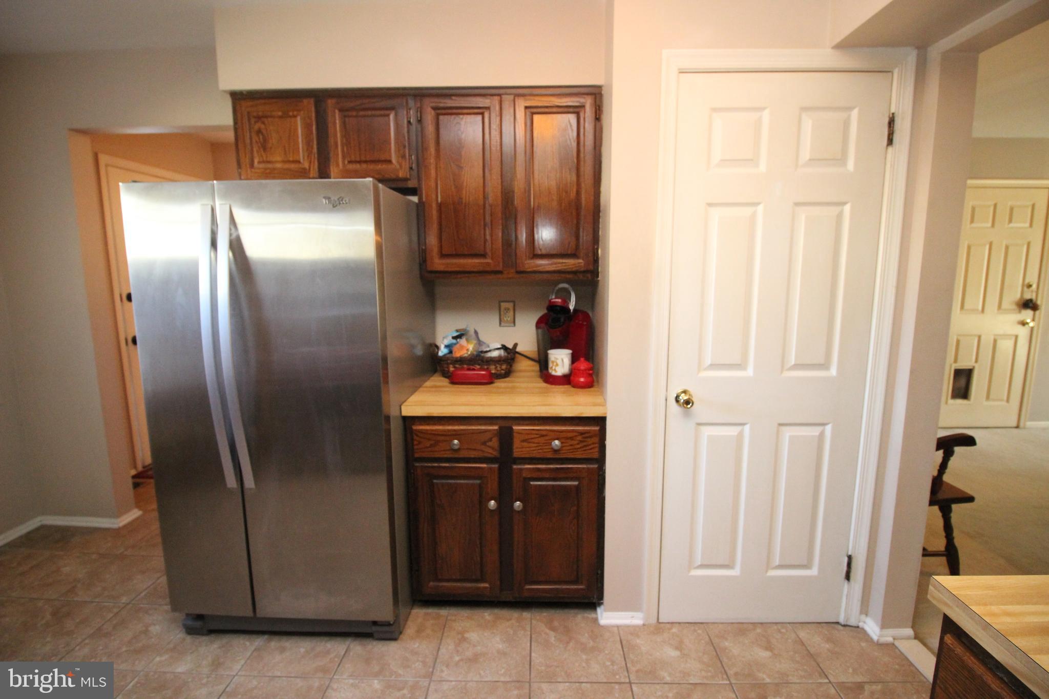 603 Seminole Gardens Ambler, PA 19002 - Photo 8 of 28