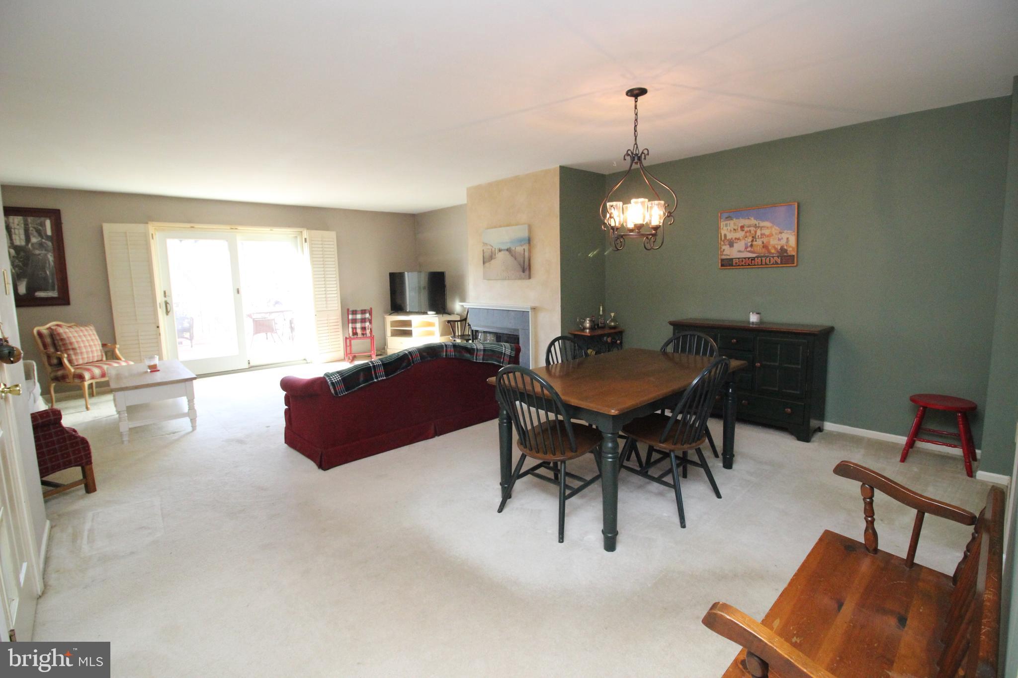 603 Seminole Gardens Ambler, PA 19002 - Photo 10 of 28