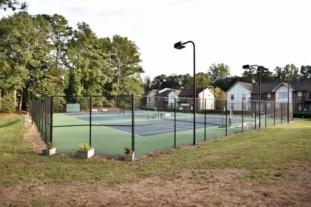 $290,000 | 6851 Roswell Road, Unit N20, Sandy Springs, GA 30328