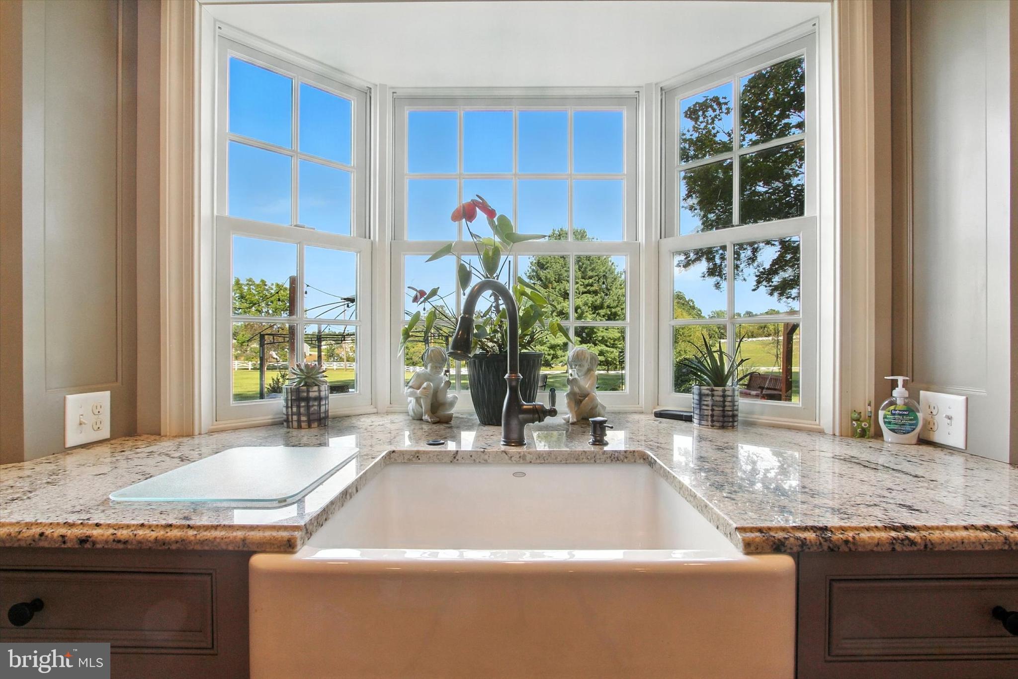 830 Westminster Avenue Hanover, PA 17331 - Photo 23 of 43 a bath tub sitting in front of a window