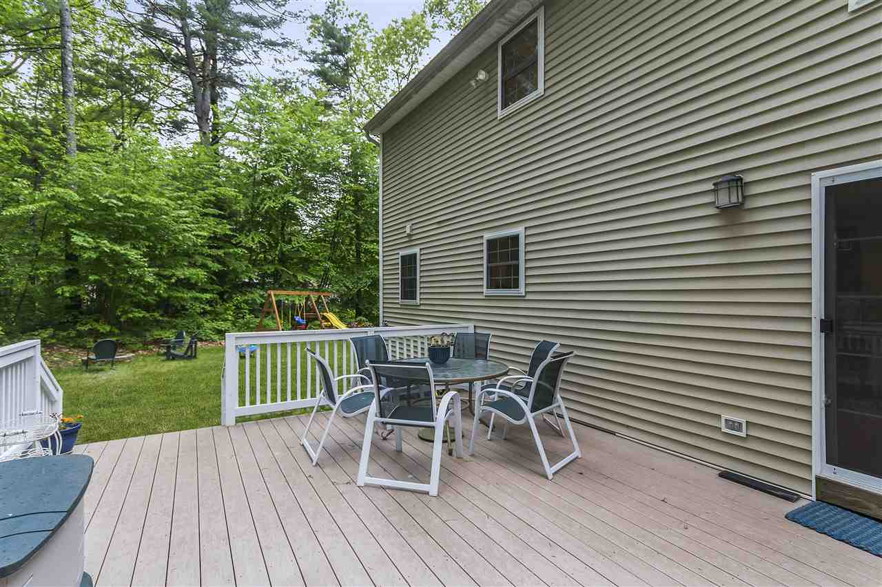 61 Walnut Hill Road Derry, NH 03038 - Photo 18 of 33