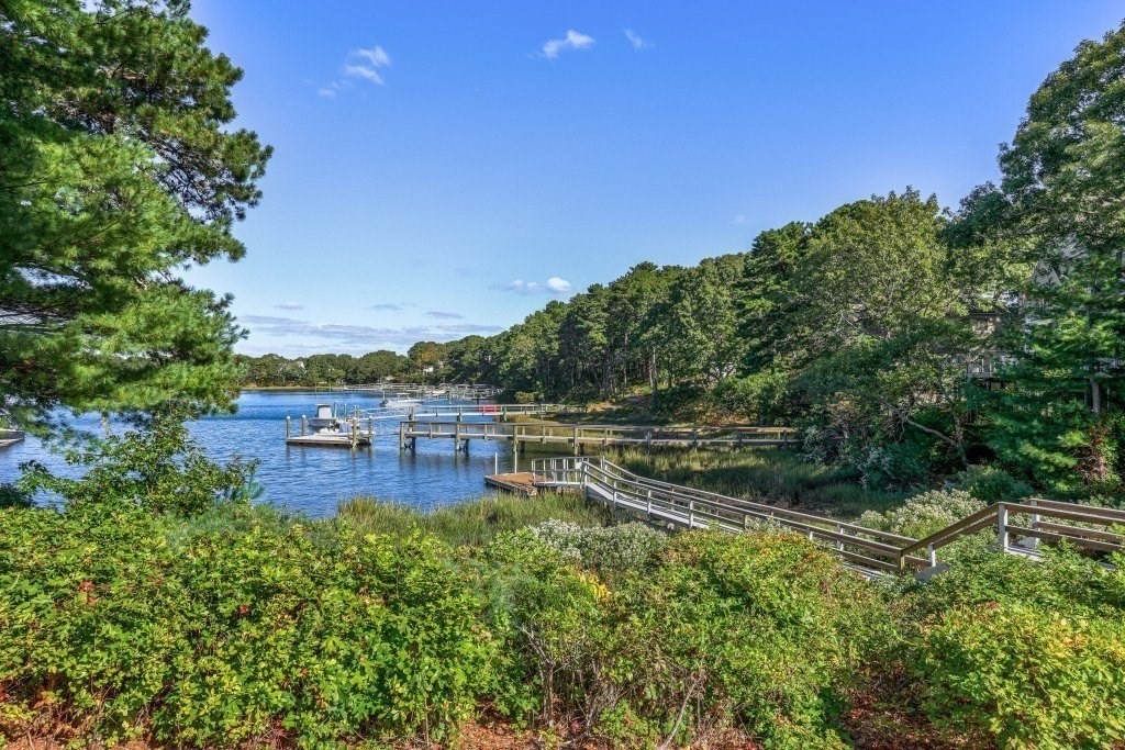 80 Summersea Road Mashpee, MA 02649 - Photo 2 of 37