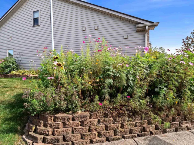 $255,900 | 815 Dove Nest Cove, Fort Wayne, IN 46825