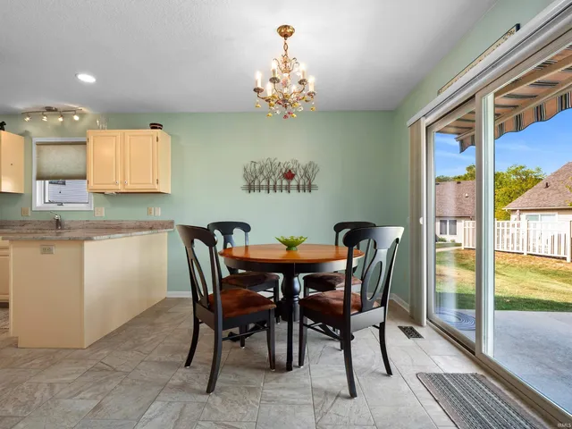 $255,900 | 815 Dove Nest Cove, Fort Wayne, IN 46825