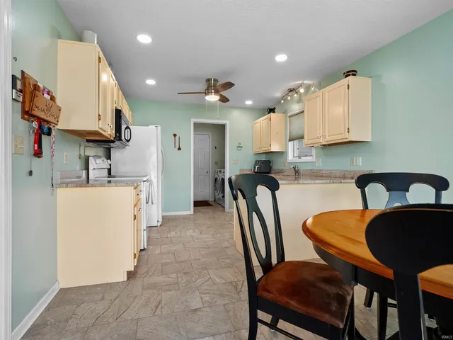 $255,900 | 815 Dove Nest Cove, Fort Wayne, IN 46825