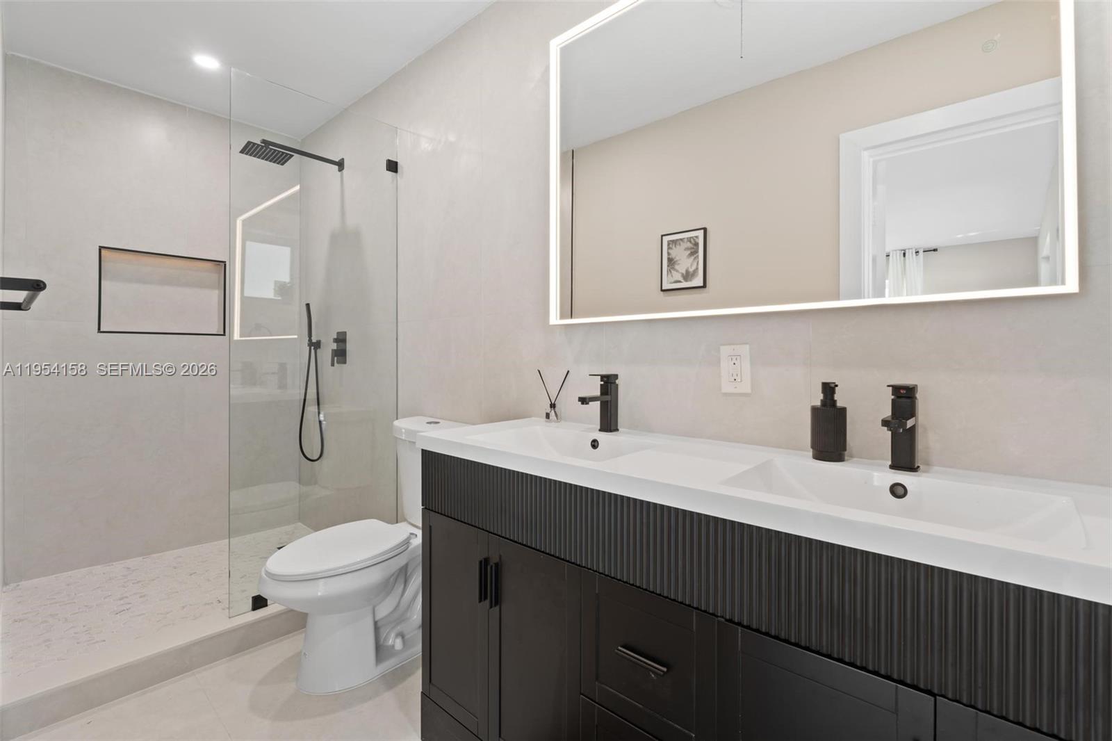 5341 Southwest 1st Street Plantation, FL 33317 - Photo 34 of 43