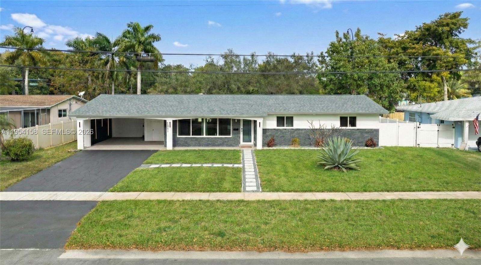 5341 Southwest 1st Street Plantation, FL 33317 - Photo 4 of 43