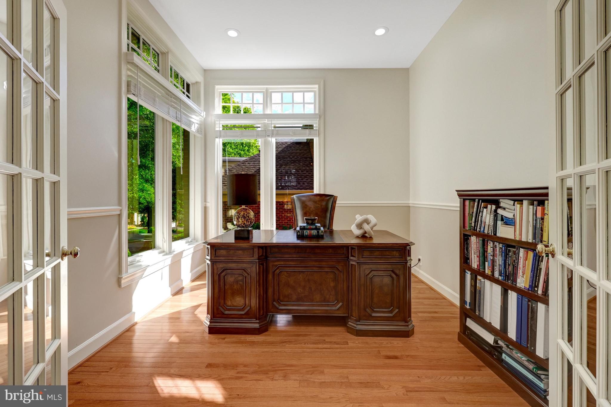 1387 Cameron Heath Drive Reston, VA 20194 - Photo 13 of 67