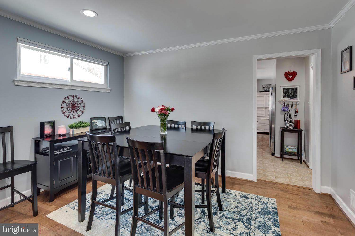 10193 Wavell Road Fairfax, VA 22032 - Photo 8 of 30 Dining Room