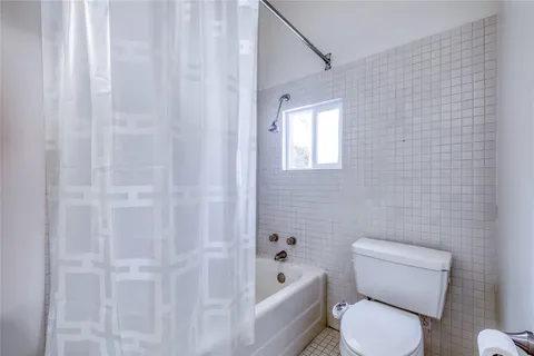 $995,000 | 708-712 Nowotny Lane, Austin, TX 78702