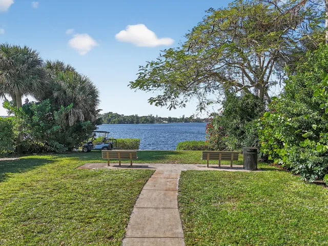 $1,450,000 | 285 Golfview Drive, Tequesta, FL 33469
