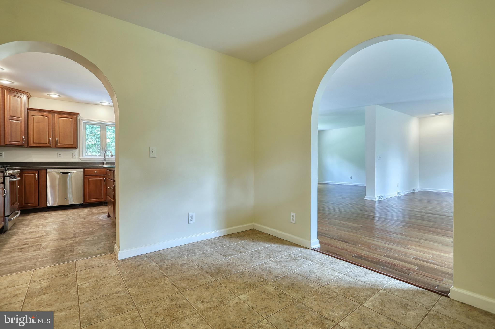1819 Ridgewood Road York, PA 17406 - Photo 14 of 40 Gallery Image 14