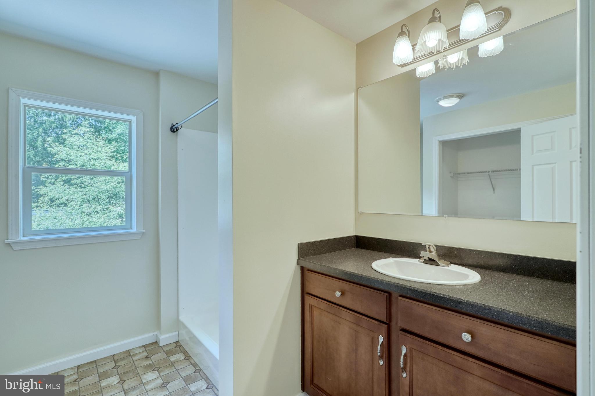 1819 Ridgewood Road York, PA 17406 - Photo 36 of 40 Gallery Image 36