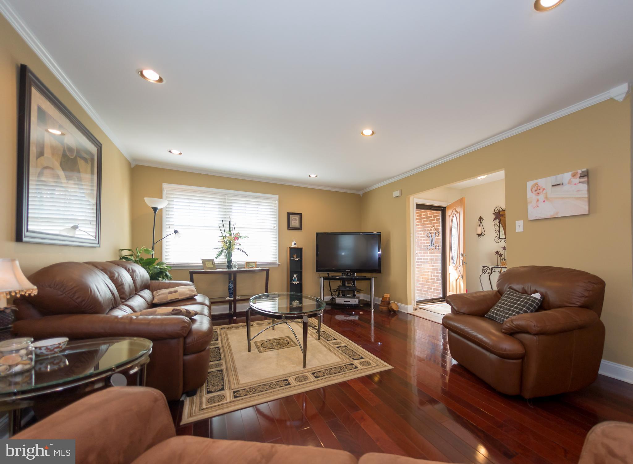1 Sandy Ridge Drive Doylestown, PA 18901 - Photo 6 of 36 Gallery Image 6