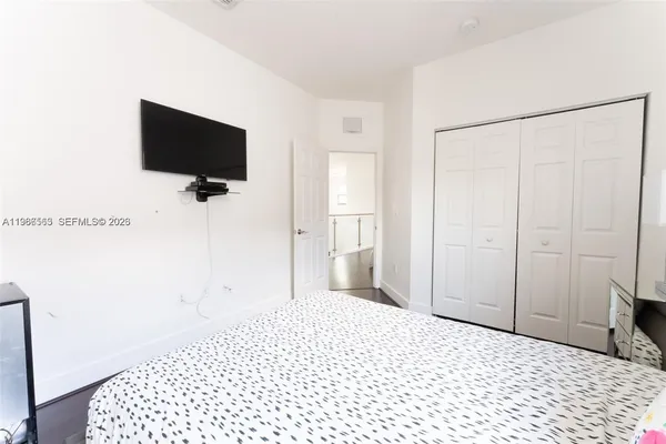 $6,300 | 10560 Northwest 69th Terrace, Unit 10560, Doral, FL 33178