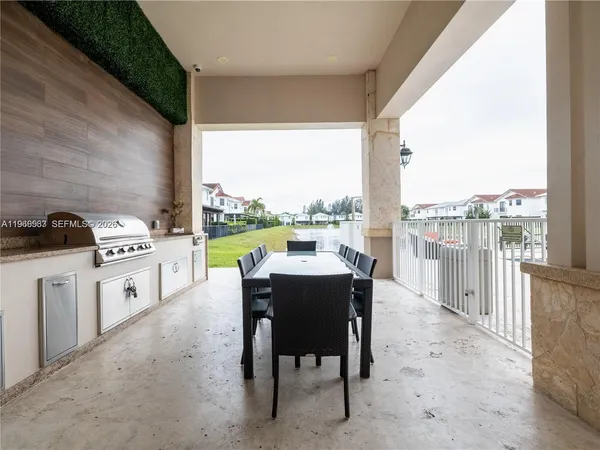 $6,300 | 10560 Northwest 69th Terrace, Unit 10560, Doral, FL 33178