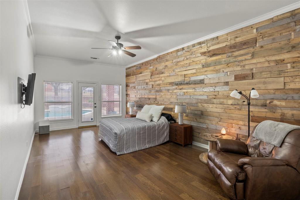 364 Preakness Place Road Van Alstyne, TX 75495 - Photo 18 of 40 a living room with furniture and a floor to ceiling window