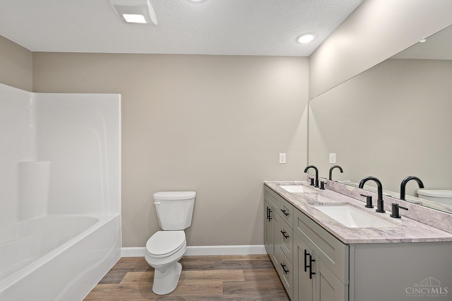 1644 Pratt Road Blanchester, OH 45107 - Photo 28 of 37 Gallery Image 28
