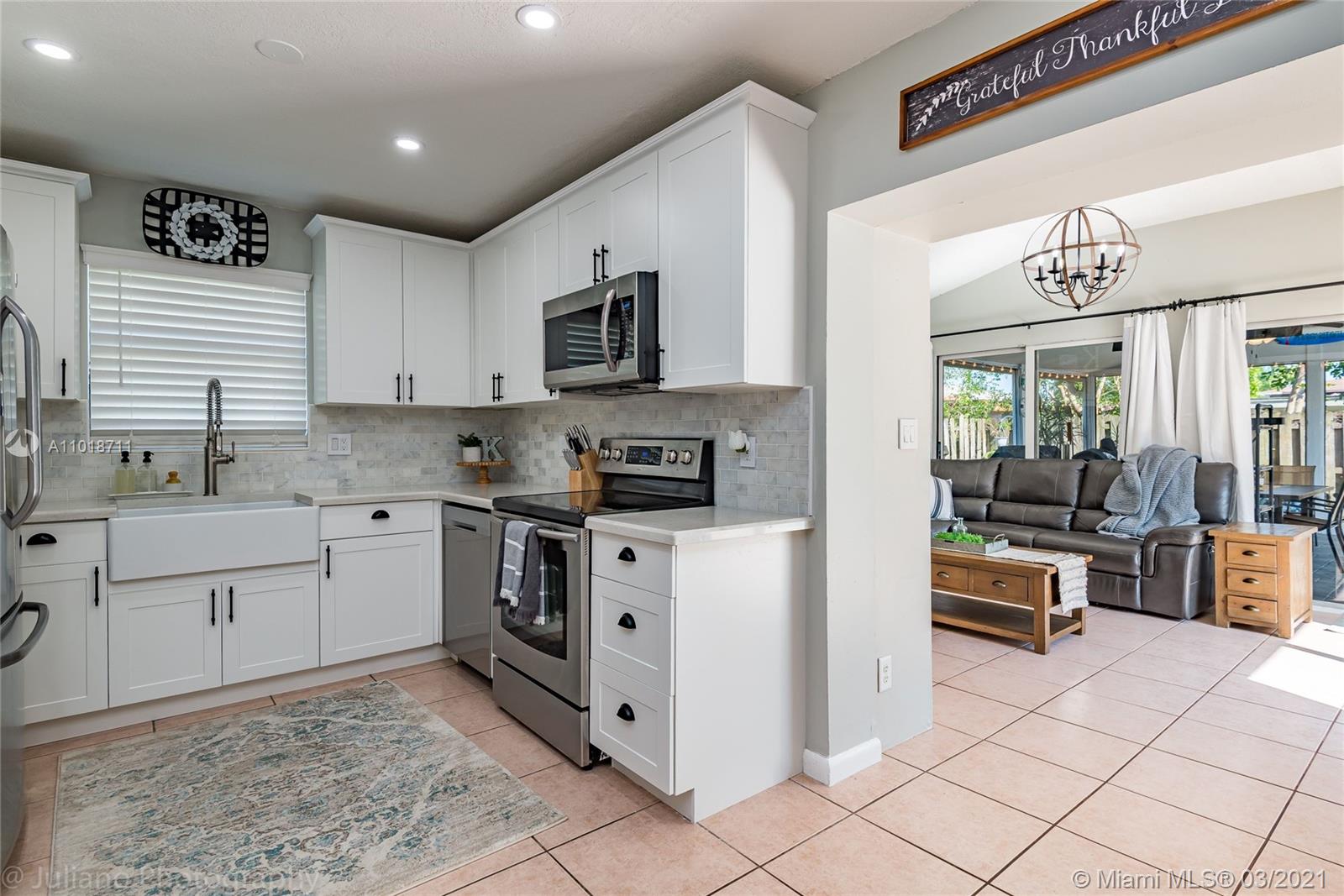 10685 Eland Street Boca Raton, FL 33428 - Photo 6 of 25