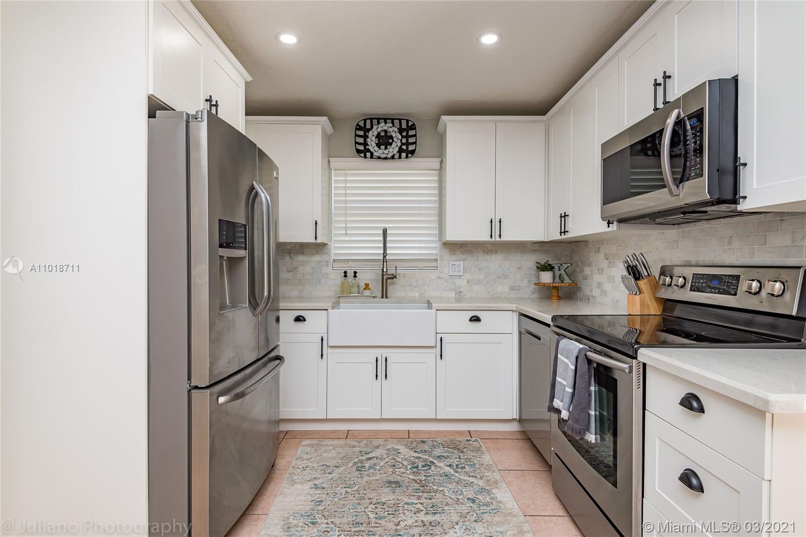 10685 Eland Street Boca Raton, FL 33428 - Photo 8 of 25