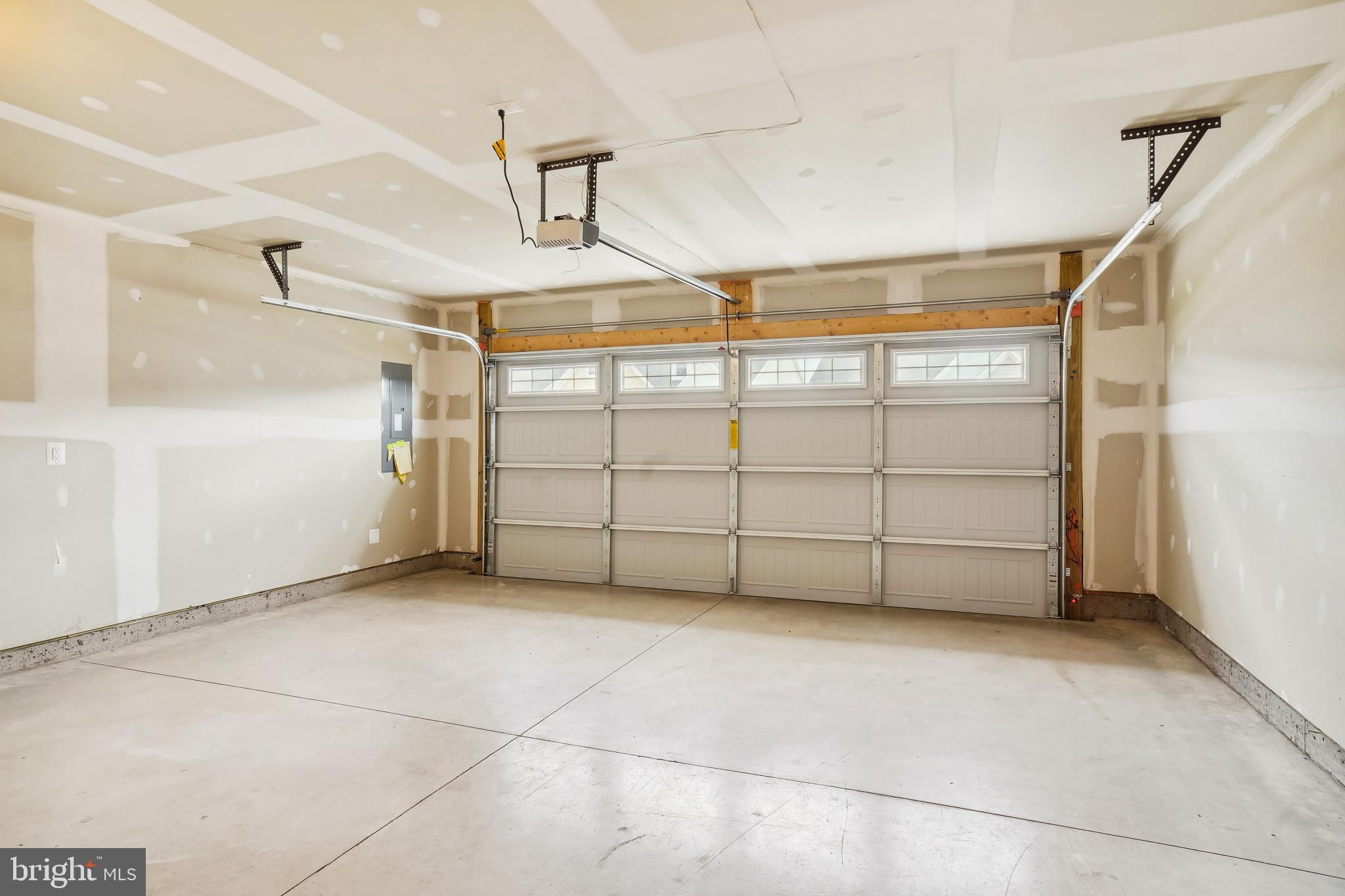 321 Highland Way Gettysburg, PA 17325 - Photo 19 of 34 Spacious 2 car attached garage