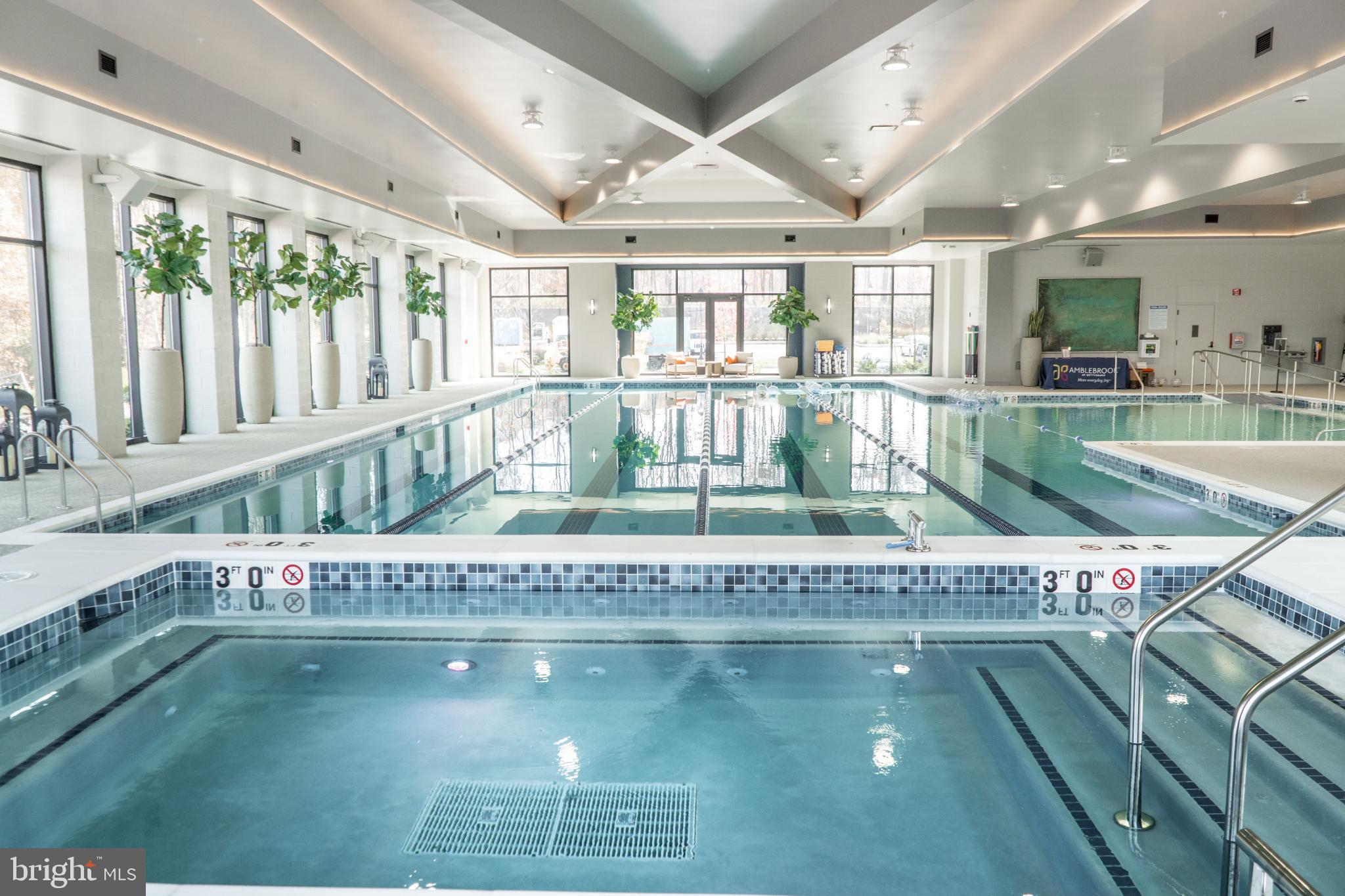 321 Highland Way Gettysburg, PA 17325 - Photo 27 of 34 Indoor pool