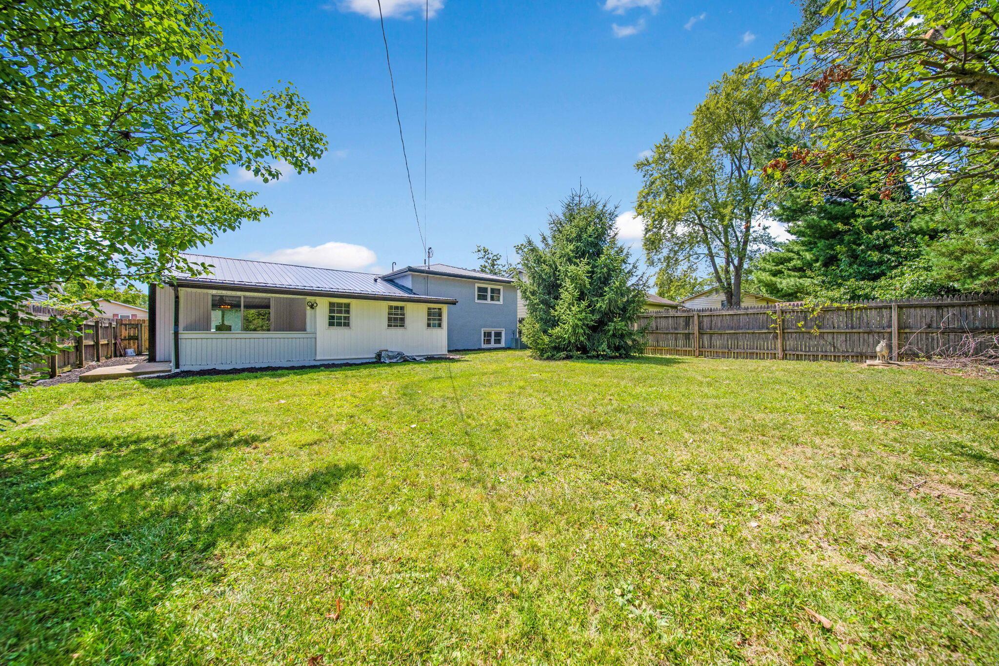 238 Cumberland Road Delaware, OH 43015 - Photo 2 of 34 49-web-or-mls-A7409927