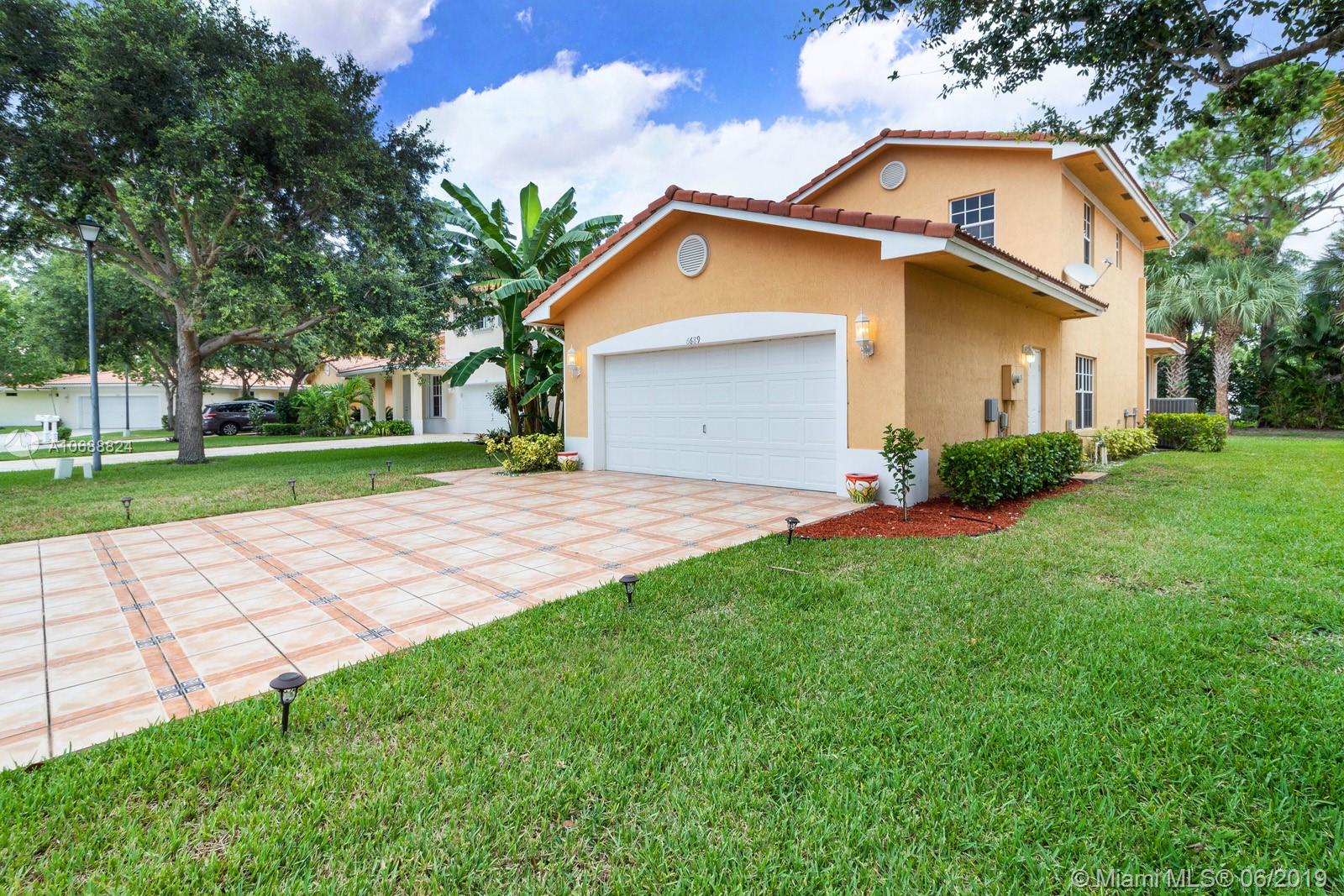River Bridge Greenacres, FL 33413 - Photo 2 of 30