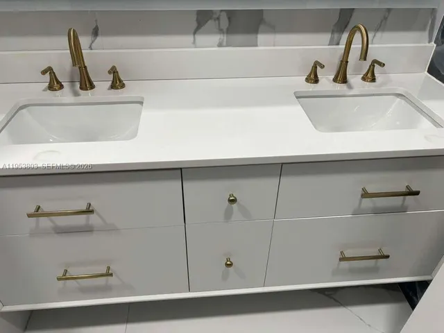 $2,300 | 2733 Northeast 3rd Court, Unit 105, Homestead, FL 33033