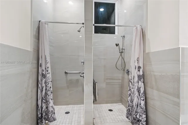 $2,300 | 2733 Northeast 3rd Court, Unit 105, Homestead, FL 33033