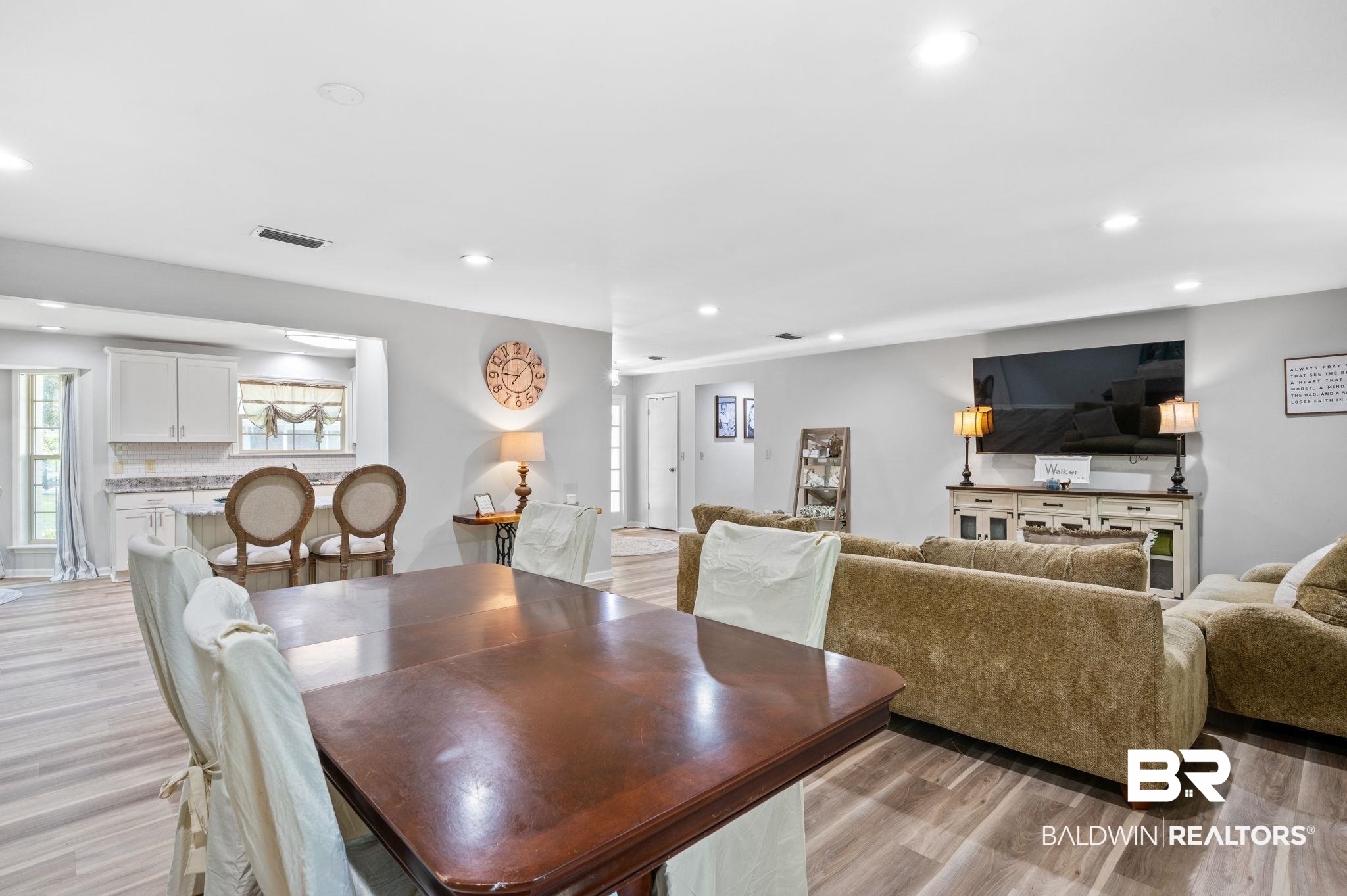 7246 Cadet Drive Daphne, AL 36527 - Photo 10 of 48