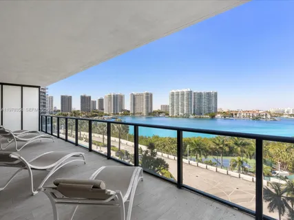 $3,200,000 | 5500 Island Estates Drive, Unit 606N, Aventura, FL 33160