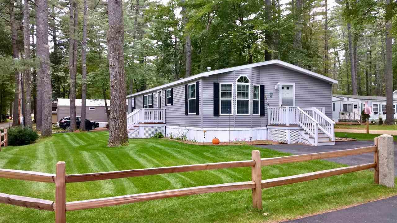 204 Heron Point Road Alton, NH 03809 - Photo 1 of 40