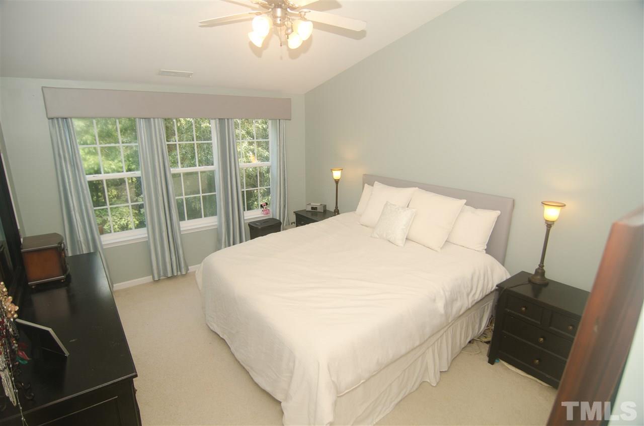 7866 Spungold Street Raleigh, NC 27617 - Photo 12 of 24 Gallery Image 12