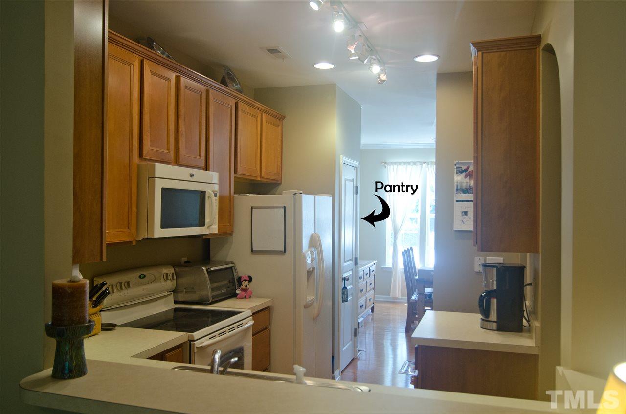 7866 Spungold Street Raleigh, NC 27617 - Photo 4 of 24 Gallery Image 4