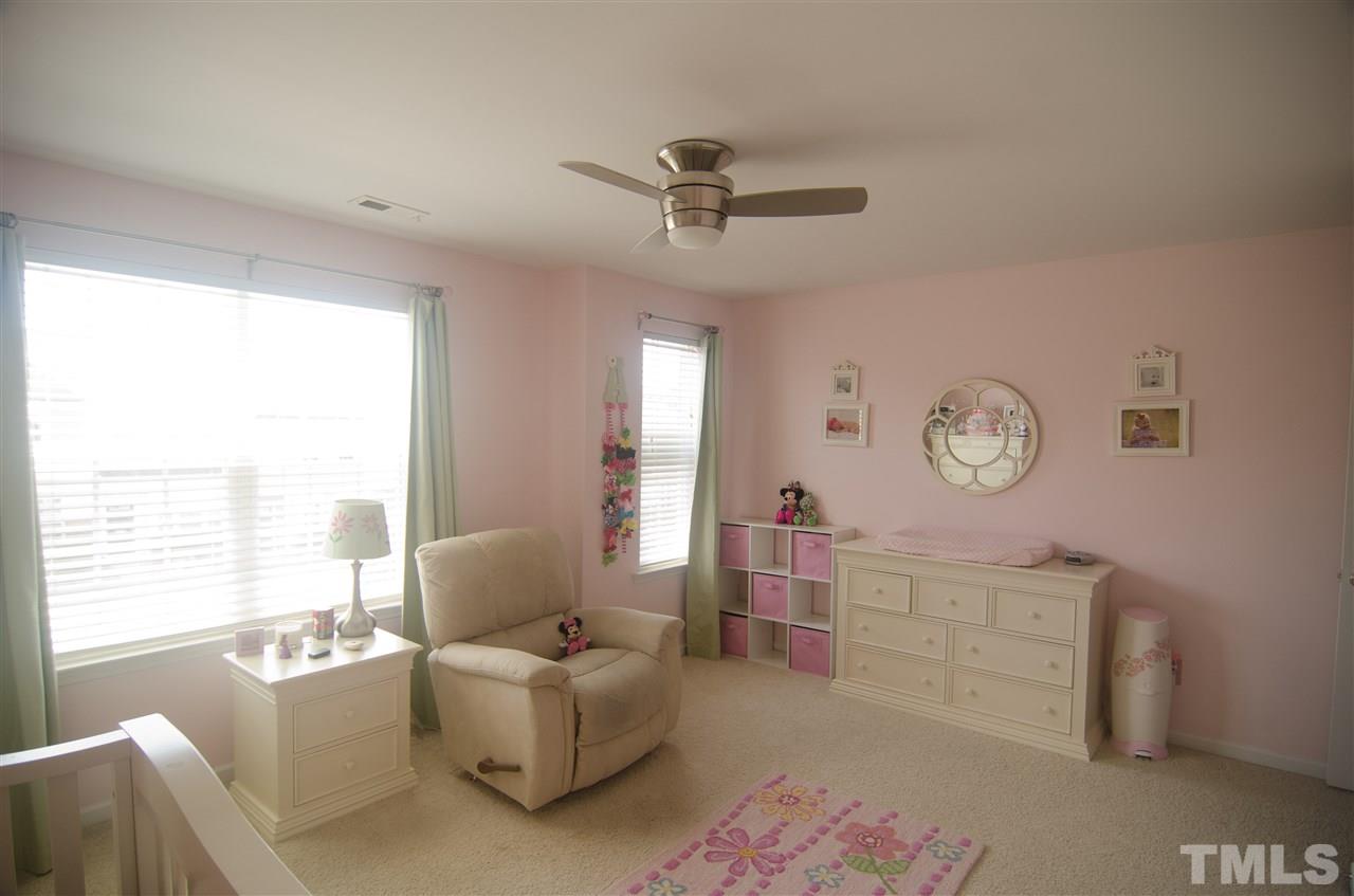 7866 Spungold Street Raleigh, NC 27617 - Photo 10 of 24 Gallery Image 10