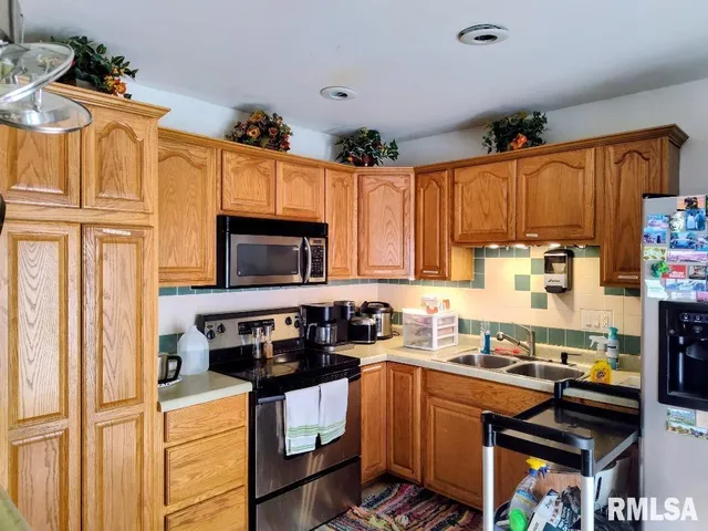 $164,900 | 2134 West Lawrence Avenue, Springfield, IL 62704