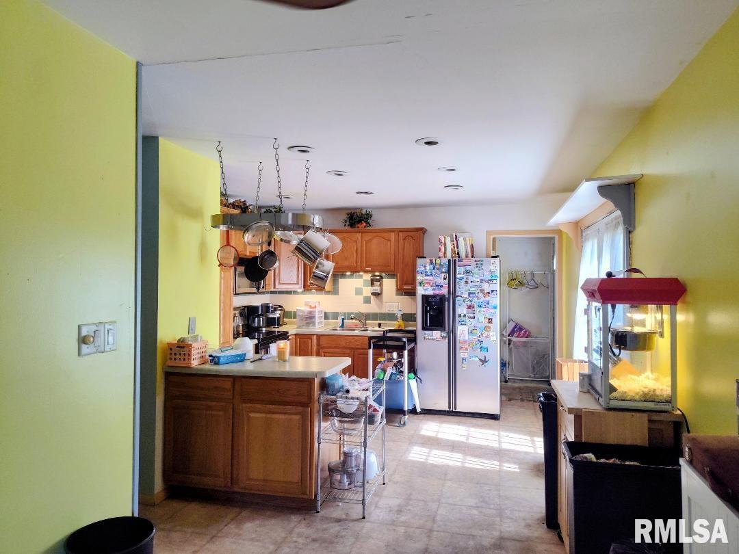 2134 West Lawrence Avenue Springfield, IL 62704 - Photo 5 of 11